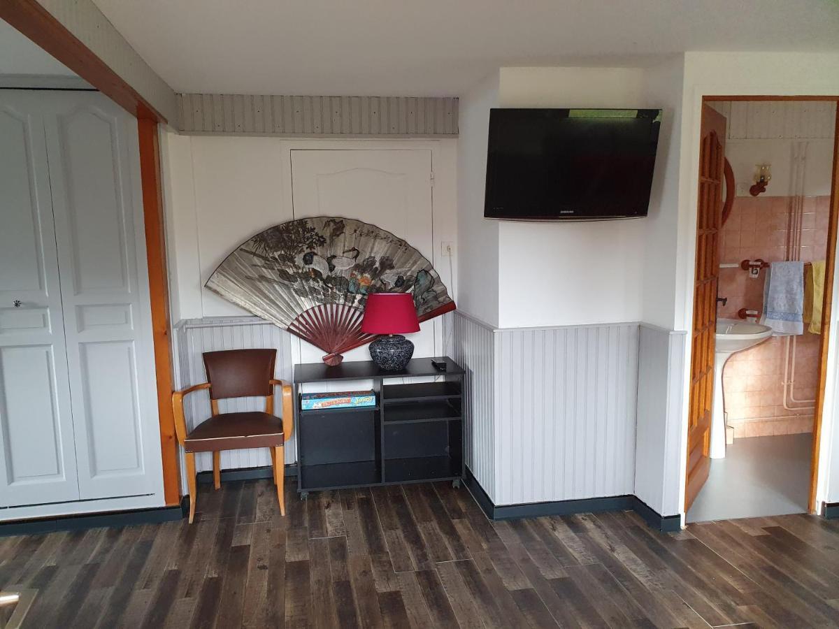 Apartamento La Bourzede Langeac Exterior foto