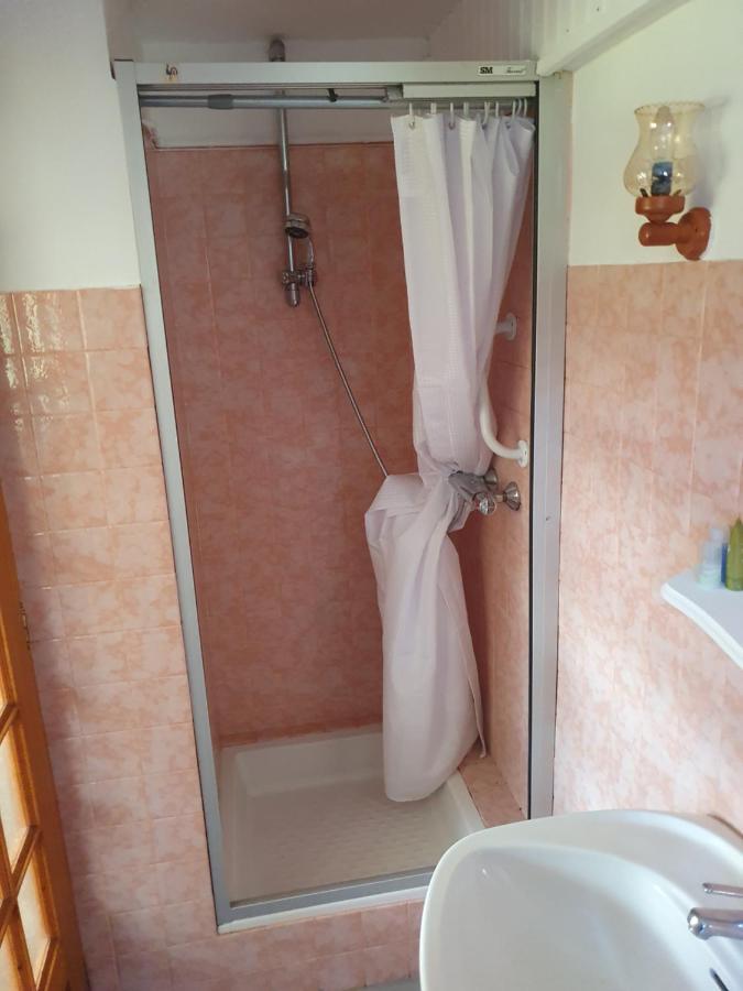 Apartamento La Bourzede Langeac Exterior foto